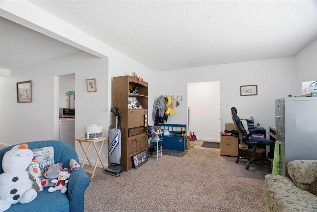 196 Gordon Drive Sw, Calgary, AB