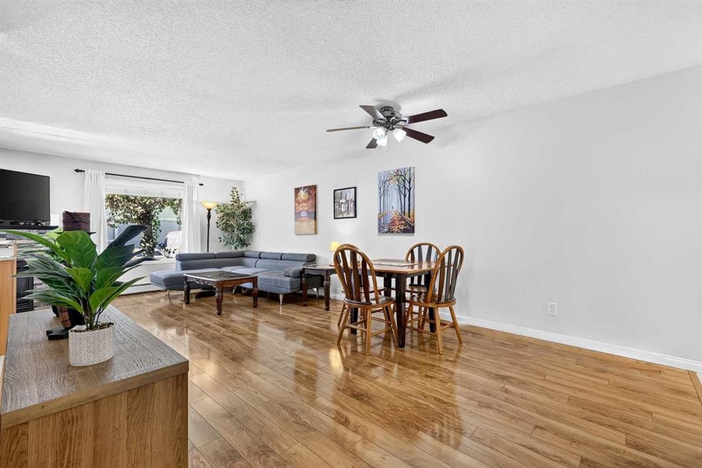 105-5105 Valleyview Park Se, Calgary, AB - Indoor
