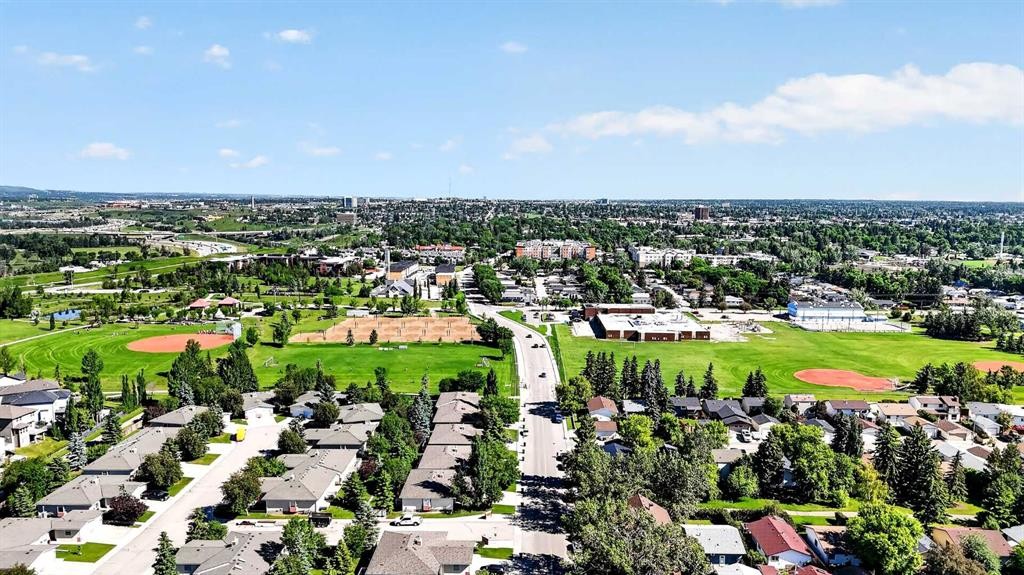 105-5105 Valleyview Park Se, Calgary, AB - Outdoor With View
