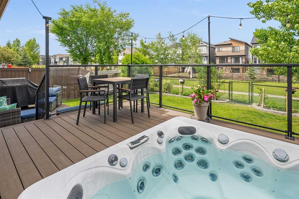 144 Silverado Skies Manor Sw, Calgary, AB - Outdoor