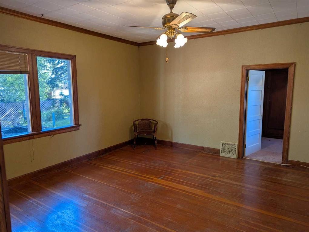 306 Windsor Avenue, Diamond Valley, AB