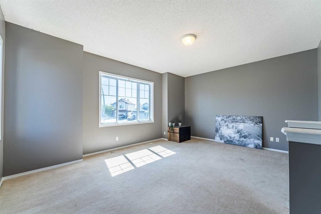 76 Cranfield Place Se, Calgary, AB