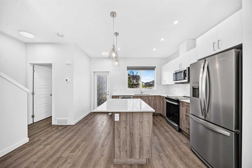 227-137 Red Embers Link Ne, Calgary, AB