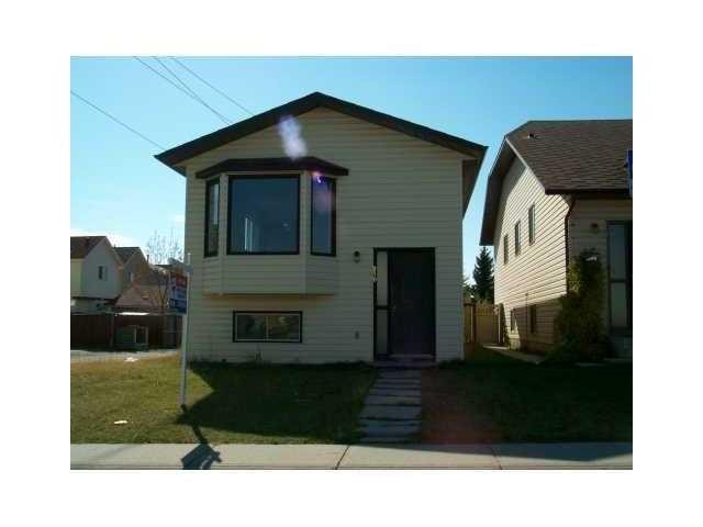 250 Falmere Way Ne, Calgary, AB
