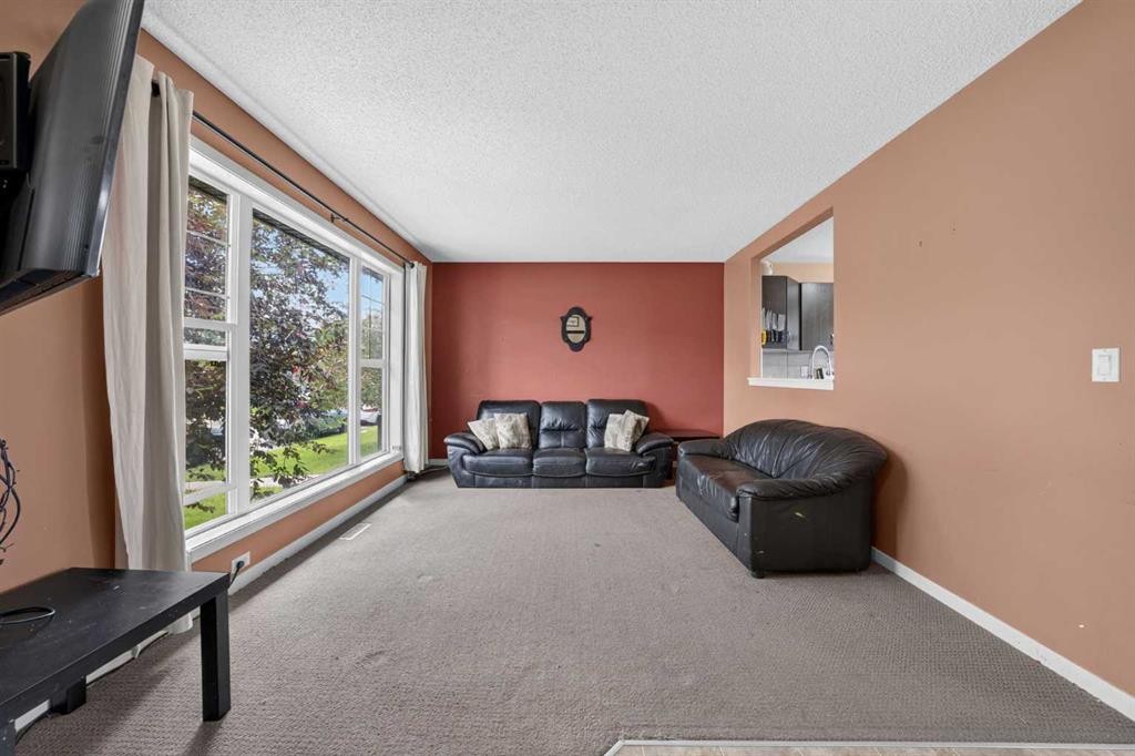 447 Silverado Plains Circle Sw, Calgary, AB