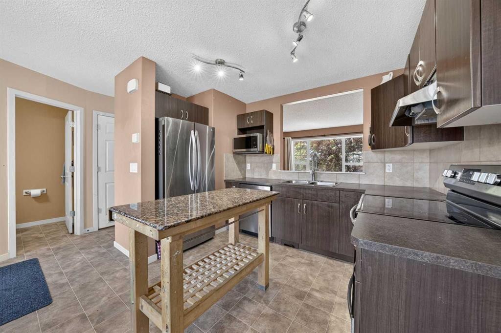 447 Silverado Plains Circle Sw, Calgary, AB