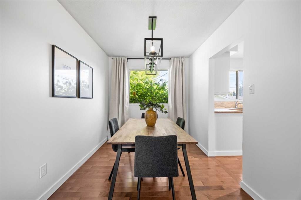 4952 Vanguard Road Nw, Calgary, AB
