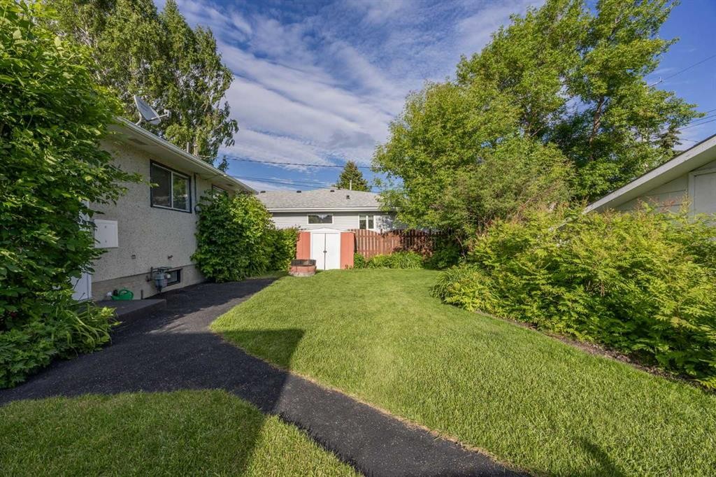 4952 Vanguard Road Nw, Calgary, AB