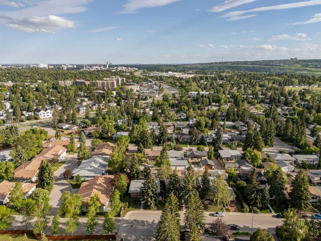4952 Vanguard Road Nw, Calgary, AB