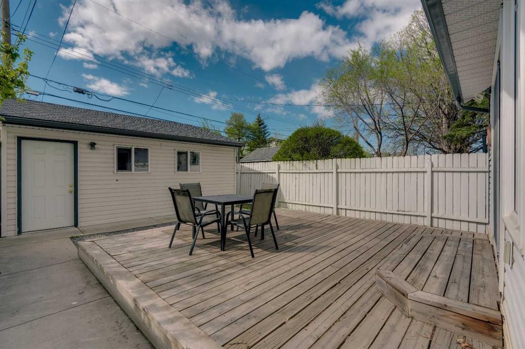 229 22 Avenue Ne, Calgary, AB