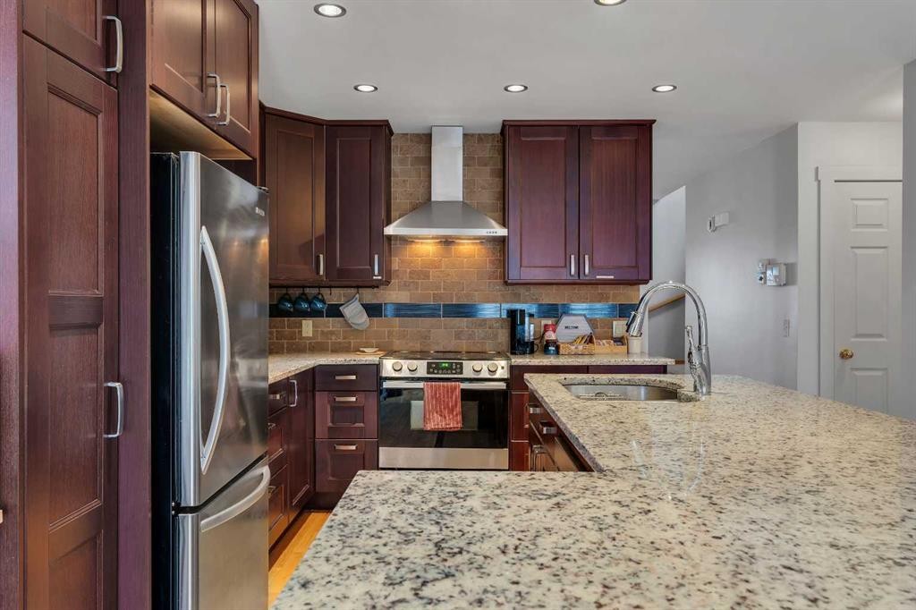 229 22 Avenue Ne, Calgary, AB