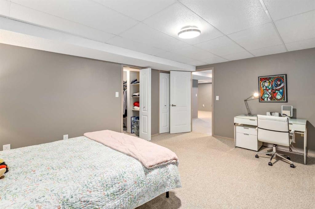1414 Shawnee Drive Sw, Calgary, AB