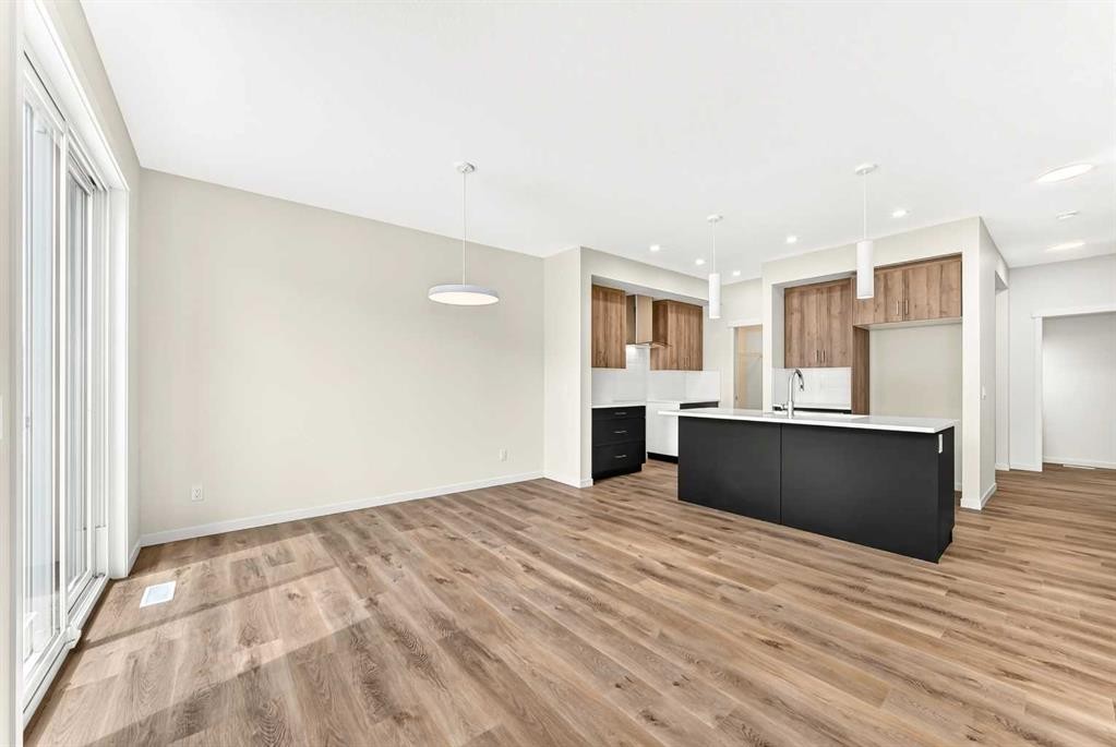 1065 Sawgrass Link Nw, Airdrie, AB