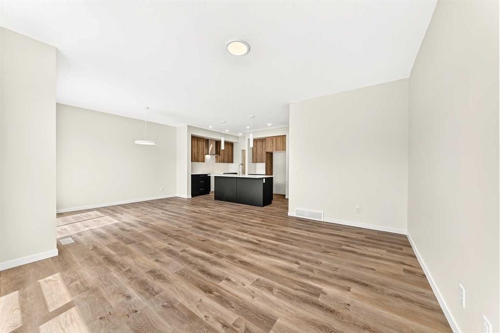 1065 Sawgrass Link Nw, Airdrie, AB