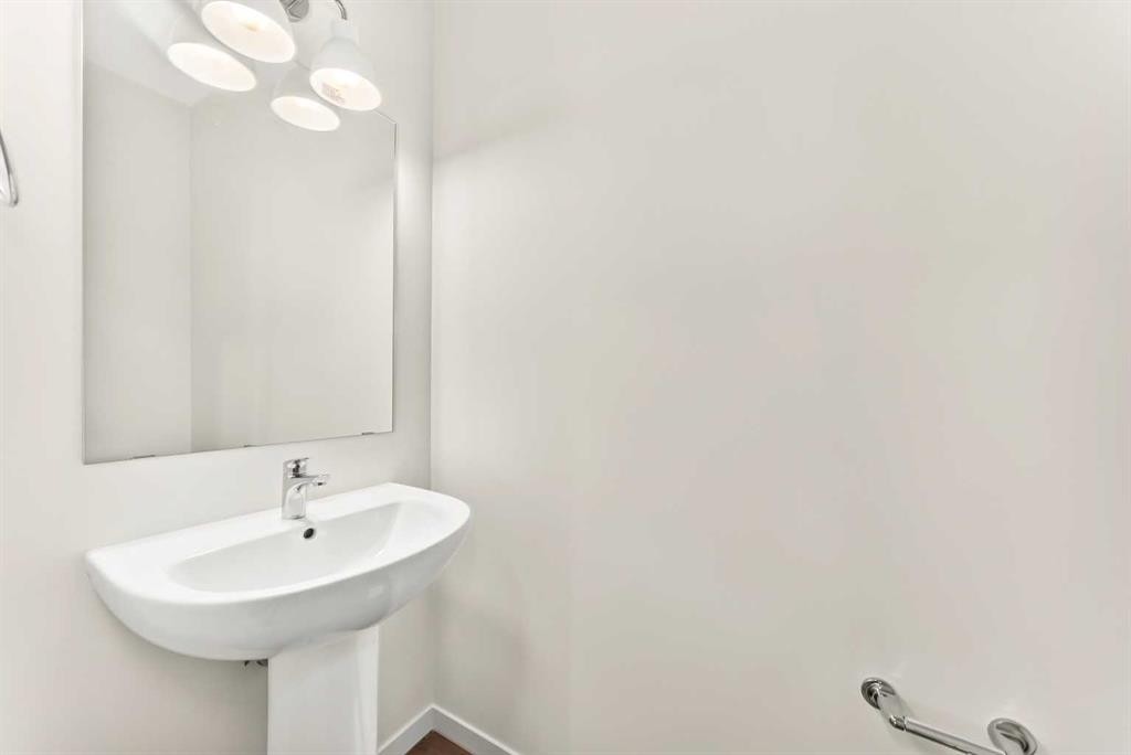 1065 Sawgrass Link Nw, Airdrie, AB