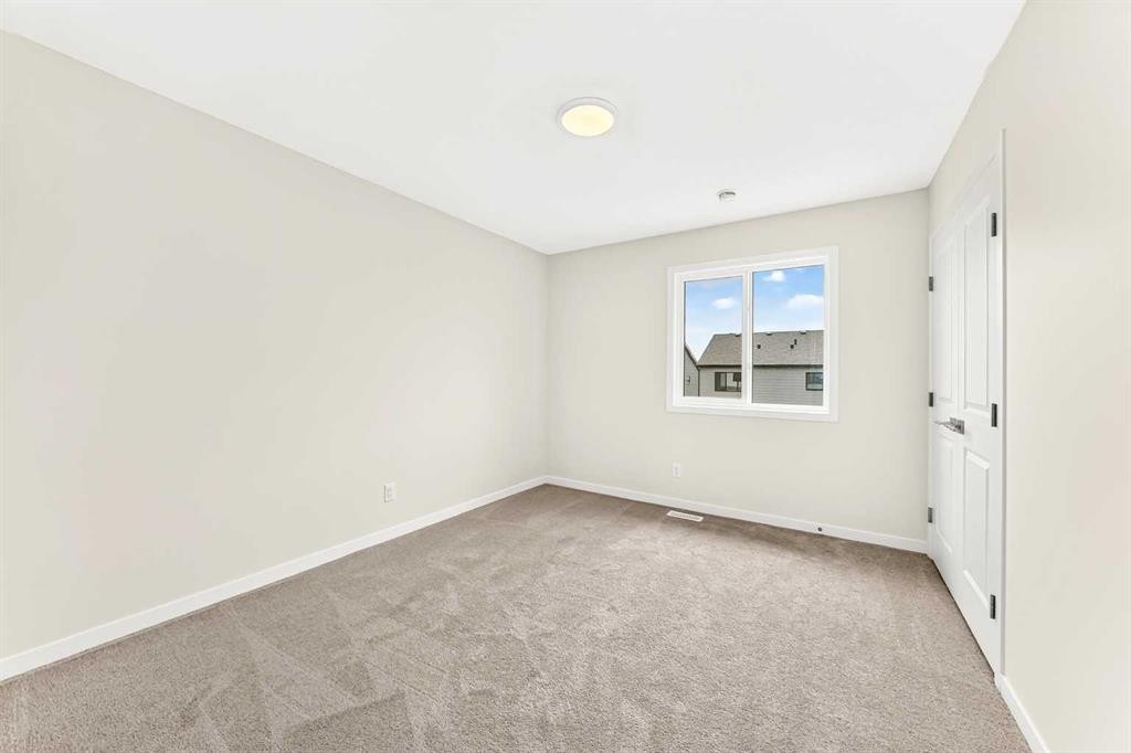 1065 Sawgrass Link Nw, Airdrie, AB