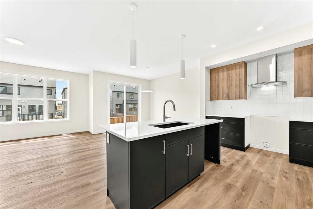 1065 Sawgrass Link Nw, Airdrie, AB