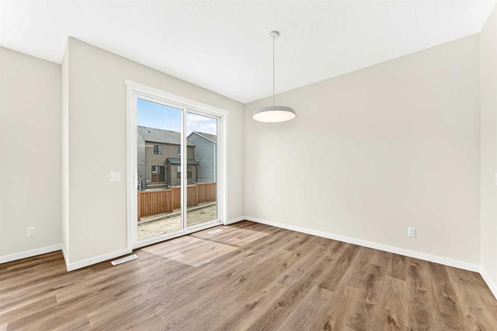1065 Sawgrass Link Nw, Airdrie, AB