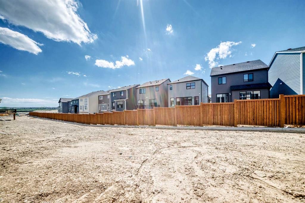 1061 Sawgrass Link Nw, Airdrie, AB