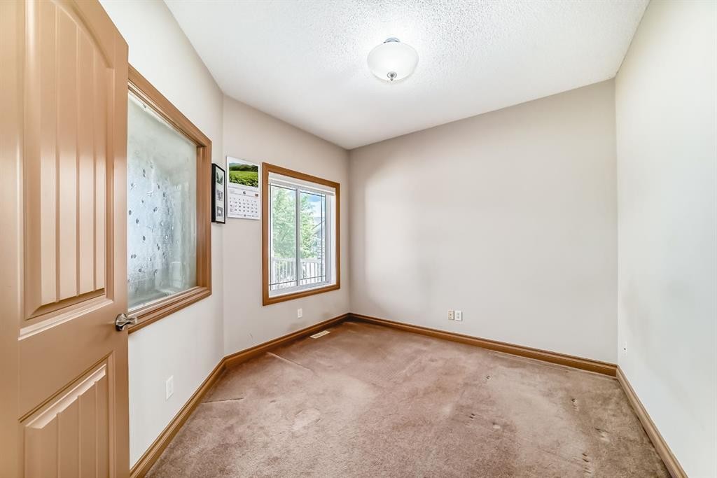 224 Springmere Road, Chestermere, AB