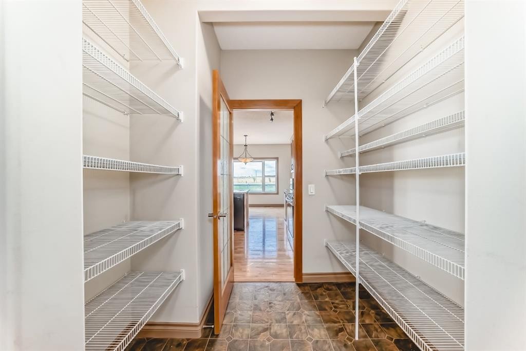 224 Springmere Road, Chestermere, AB