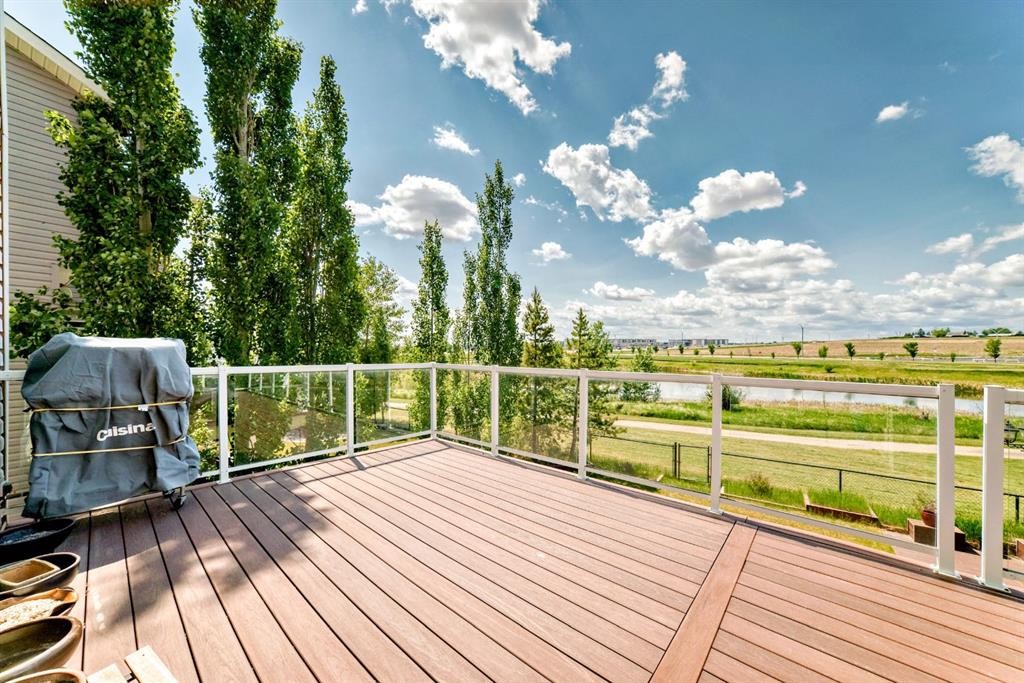 224 Springmere Road, Chestermere, AB