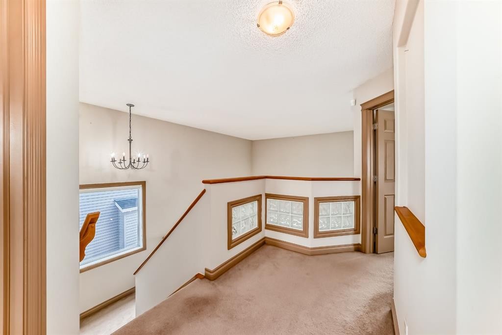 224 Springmere Road, Chestermere, AB