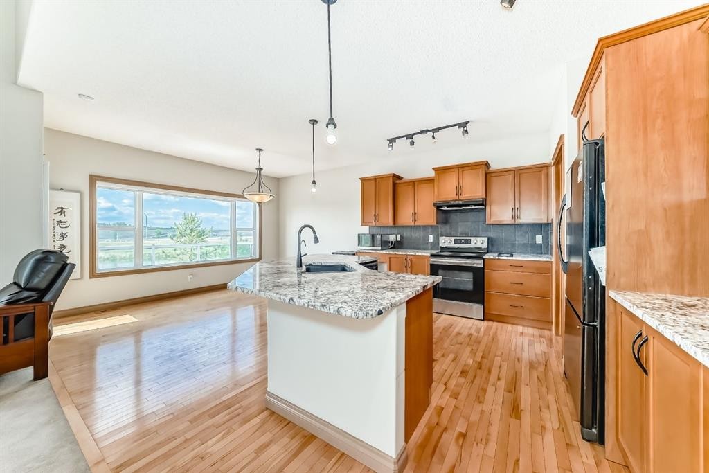 224 Springmere Road, Chestermere, AB