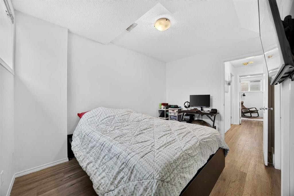 328 Saddlebrook Point Ne, Calgary, AB