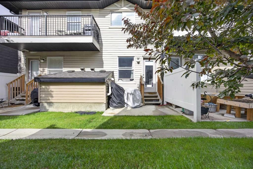 328 Saddlebrook Point Ne, Calgary, AB