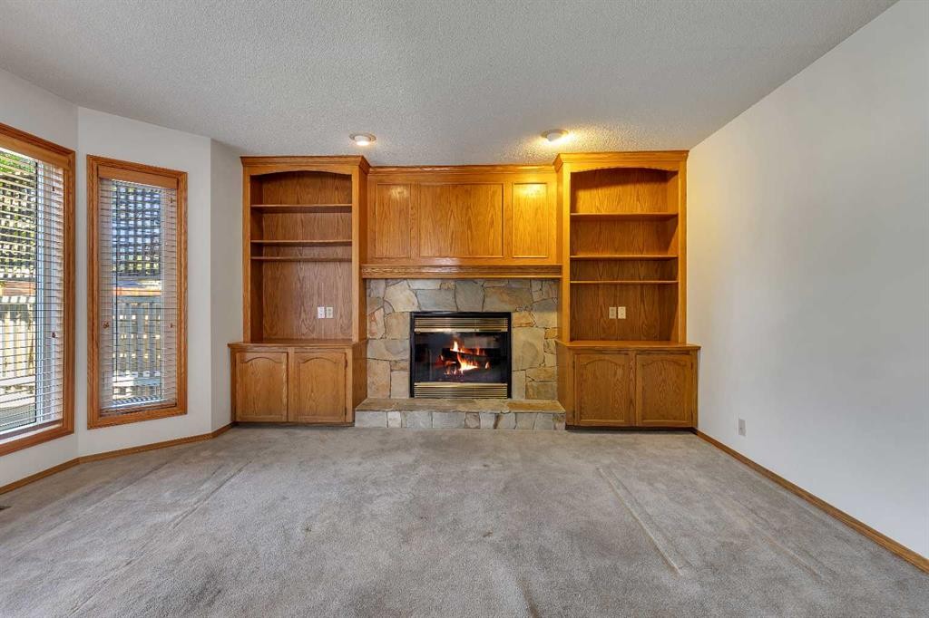 83 Sanderling Road Nw, Calgary, AB