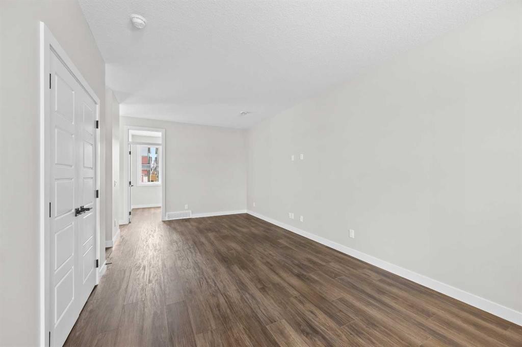 72 Amblefield View Nw, Calgary, AB