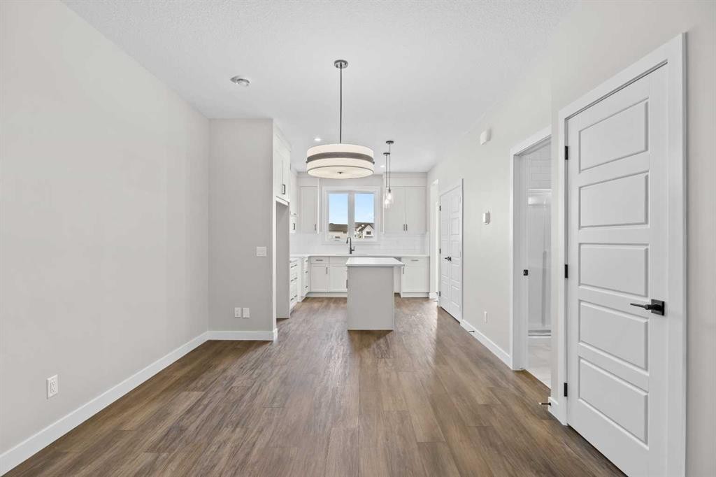 72 Amblefield View Nw, Calgary, AB