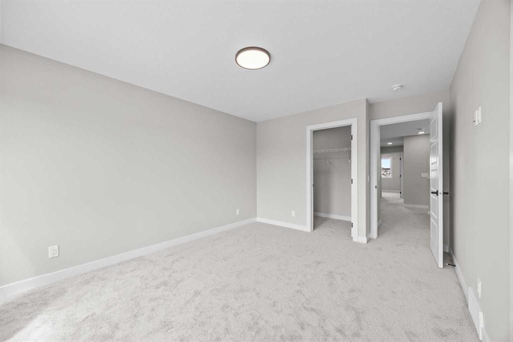 72 Amblefield View Nw, Calgary, AB