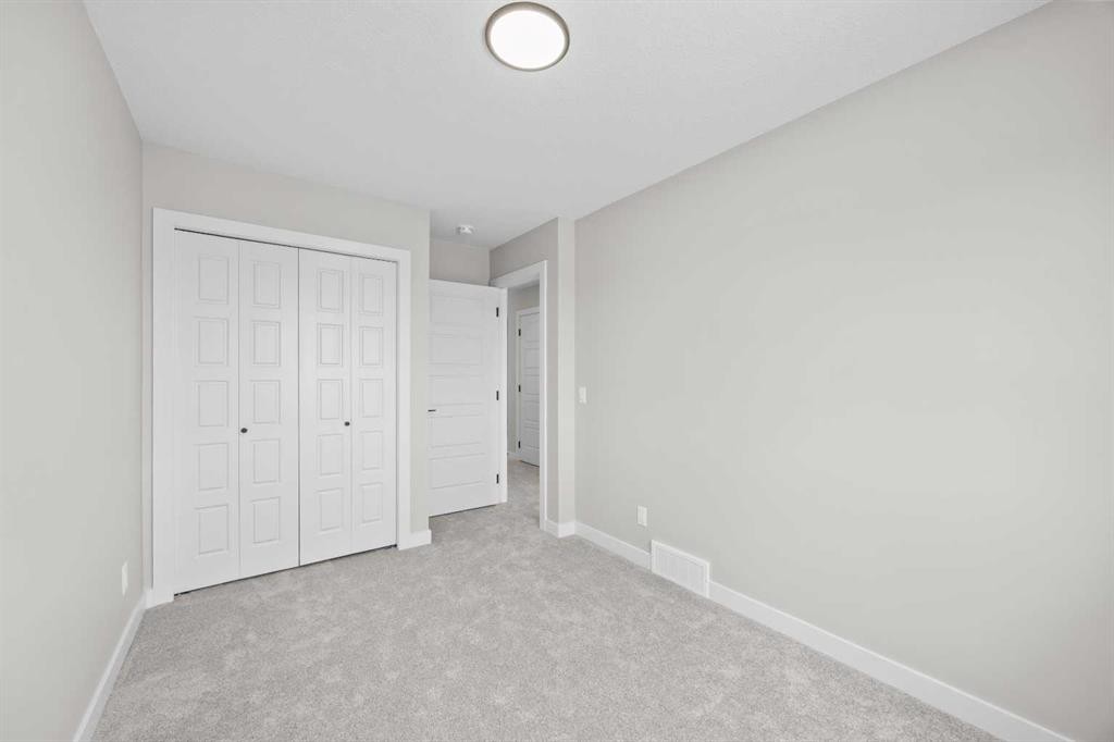 72 Amblefield View Nw, Calgary, AB