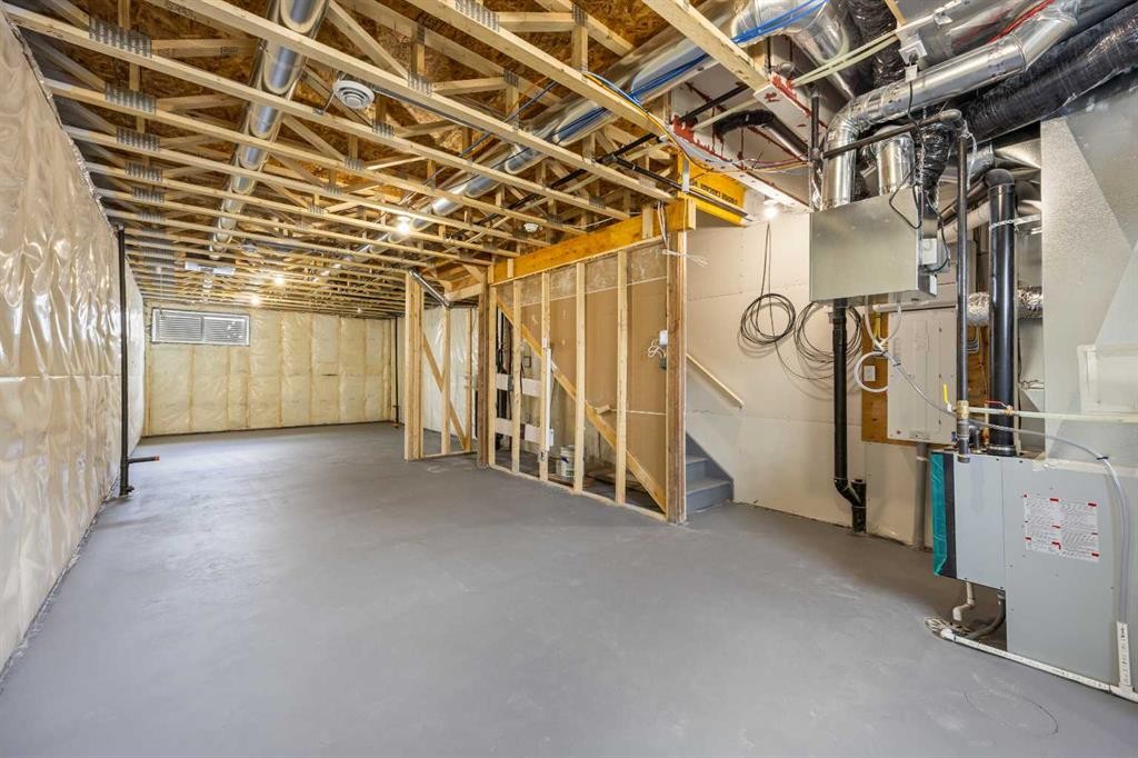72 Amblefield View Nw, Calgary, AB