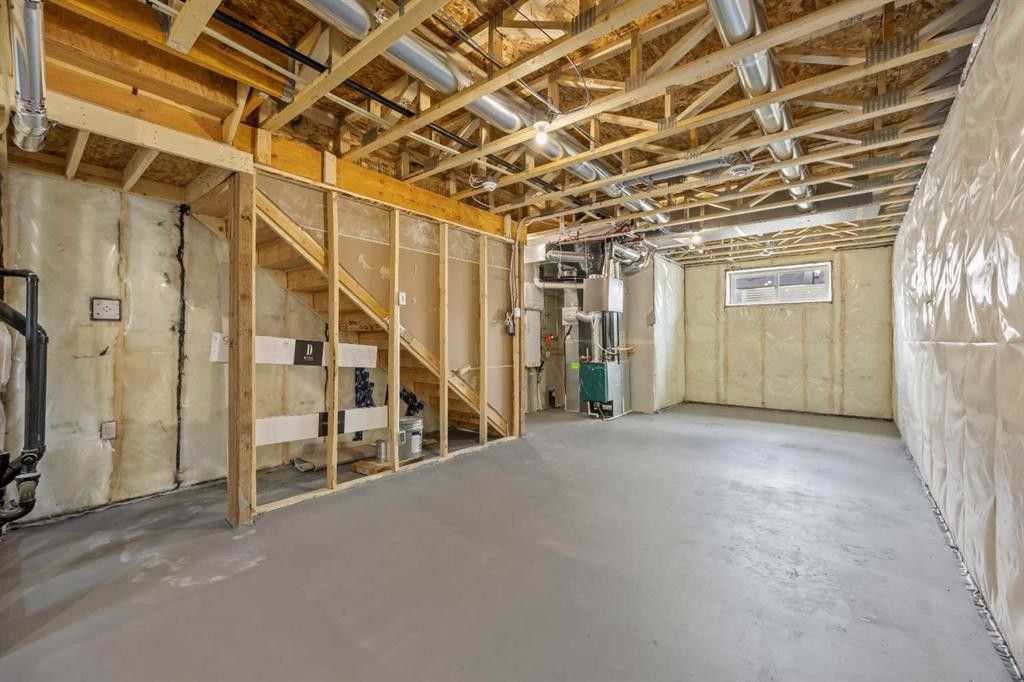 72 Amblefield View Nw, Calgary, AB