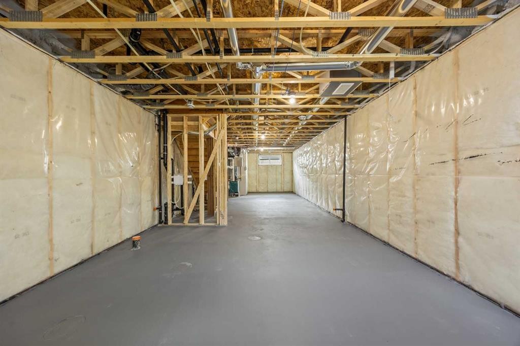 72 Amblefield View Nw, Calgary, AB