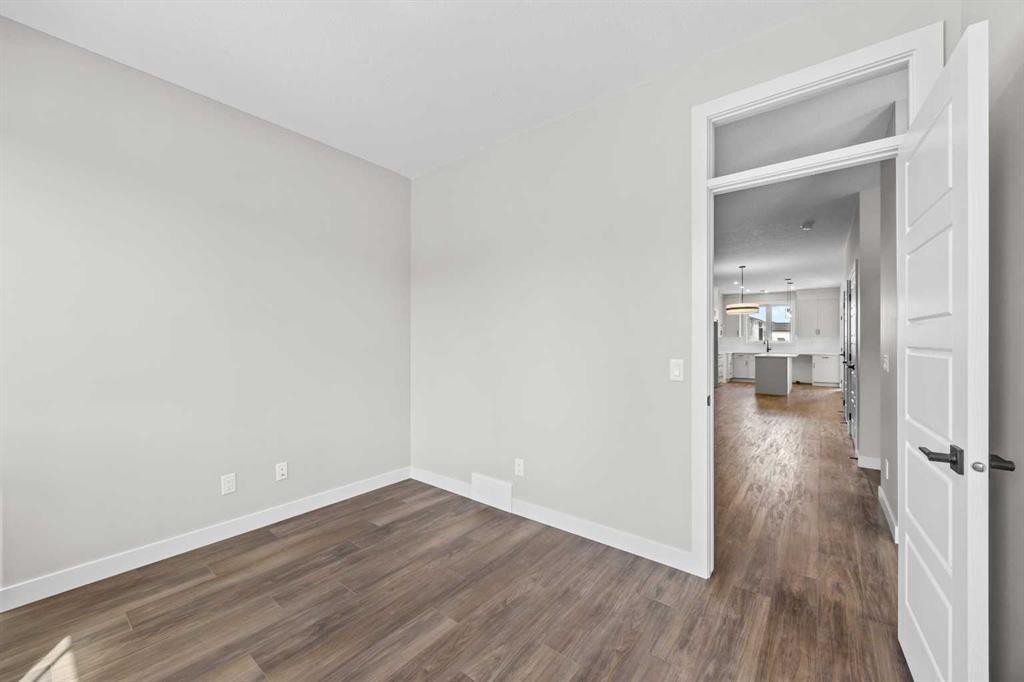 72 Amblefield View Nw, Calgary, AB