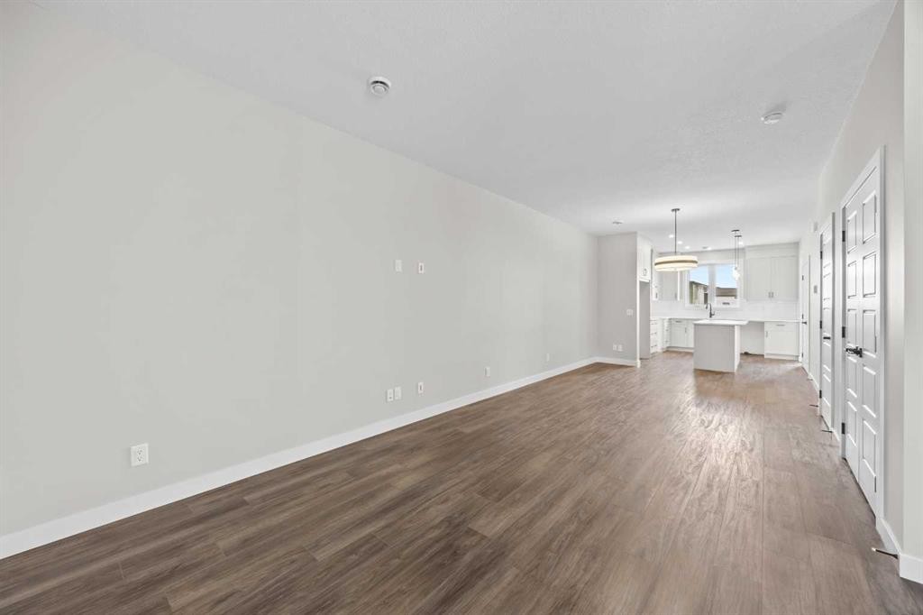 72 Amblefield View Nw, Calgary, AB