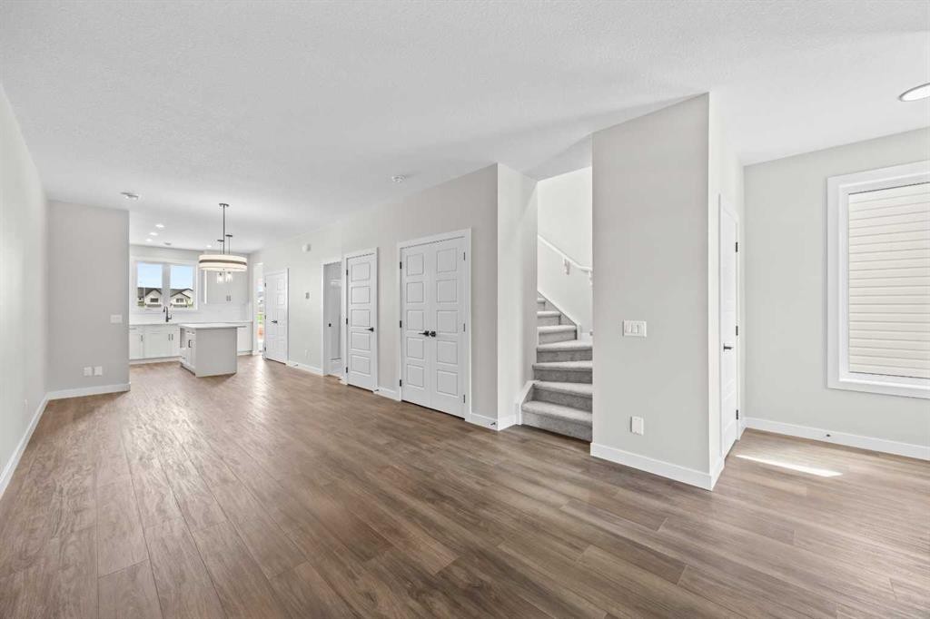 72 Amblefield View Nw, Calgary, AB