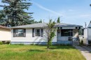 2620 5 Avenue Nw, Calgary, AB  - Outdoor 