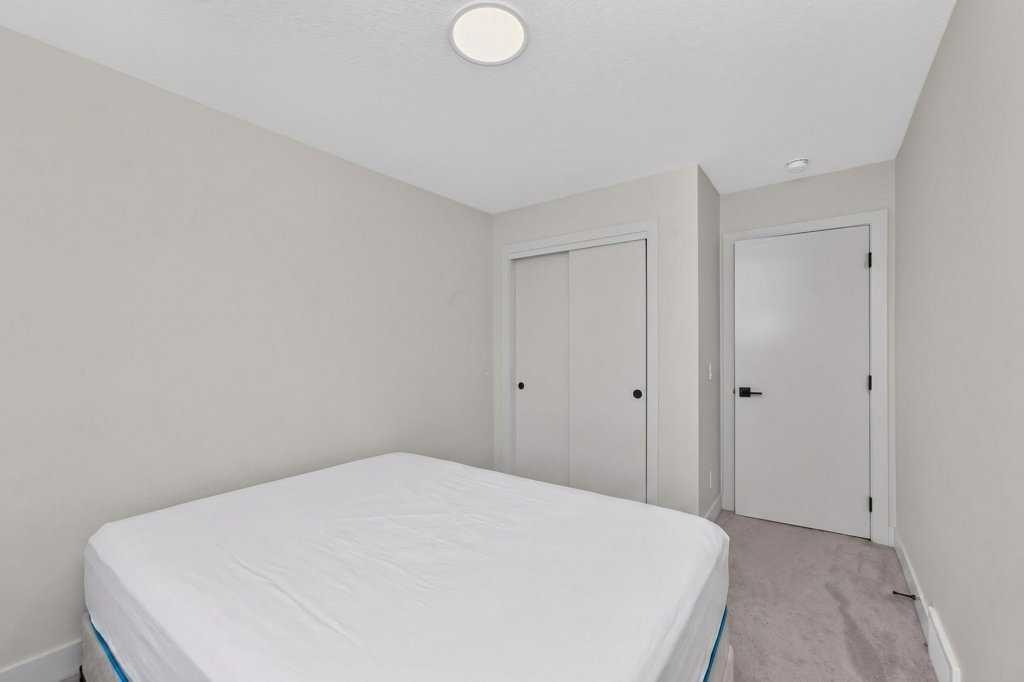 708-10060 46 Street Ne, Calgary, AB
