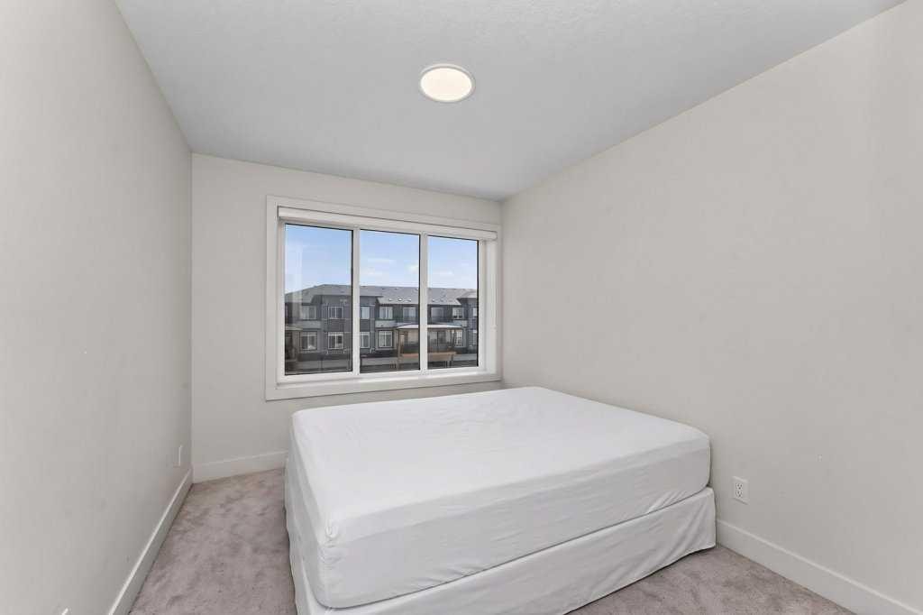 708-10060 46 Street Ne, Calgary, AB