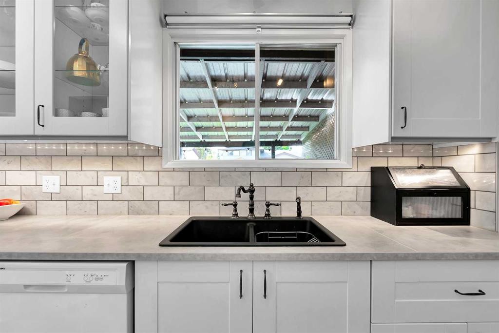 19 Templeton Bay Ne, Calgary, AB