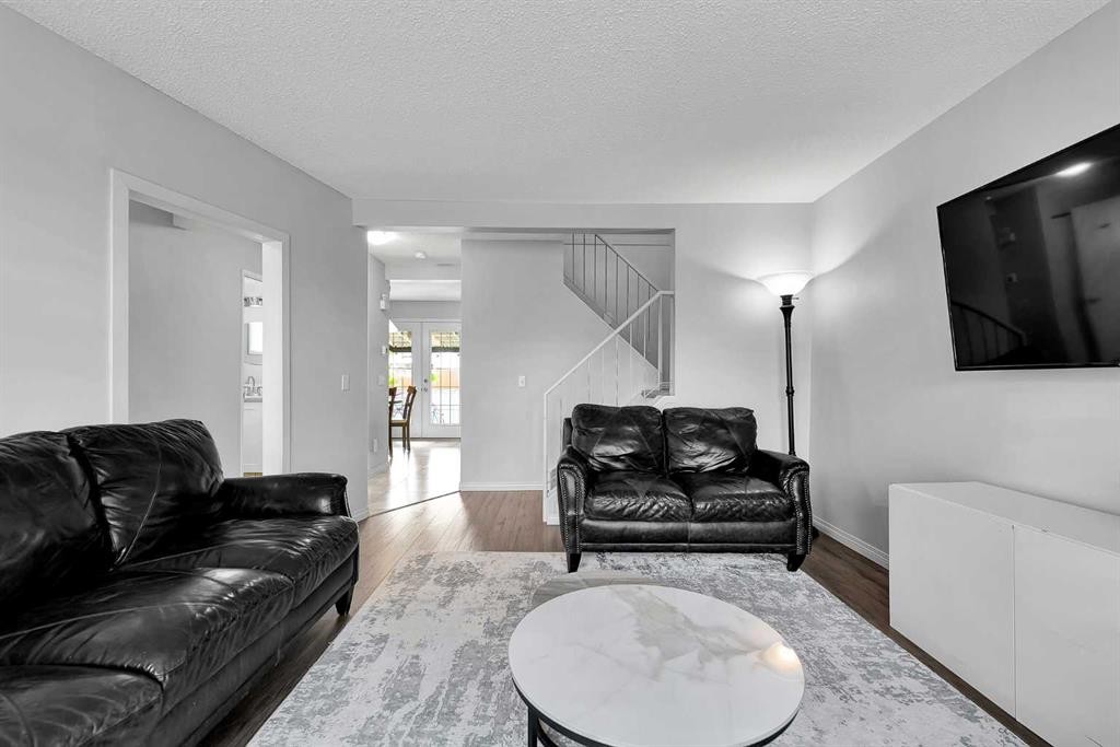 19 Templeton Bay Ne, Calgary, AB