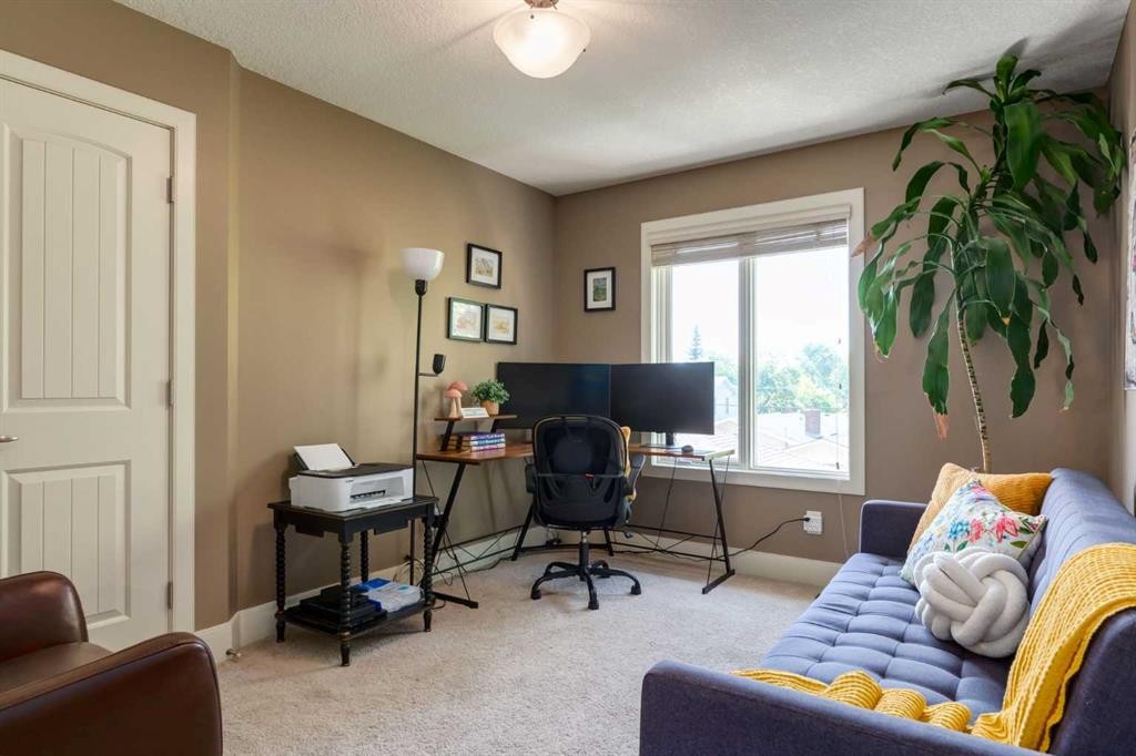 2421 1 Avenue Nw, Calgary, AB