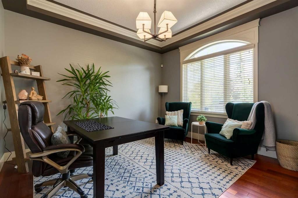 2421 1 Avenue Nw, Calgary, AB