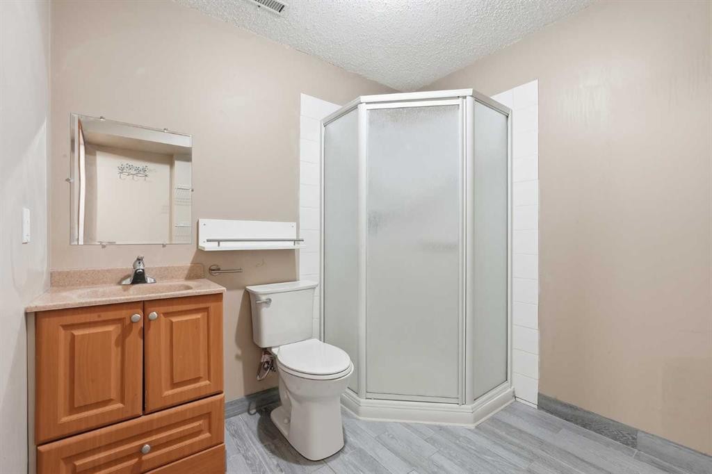 5 Coville Bay Ne, Calgary, AB