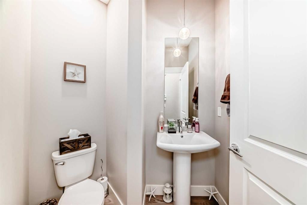 477 Legacy Boulevard Se, Calgary, AB